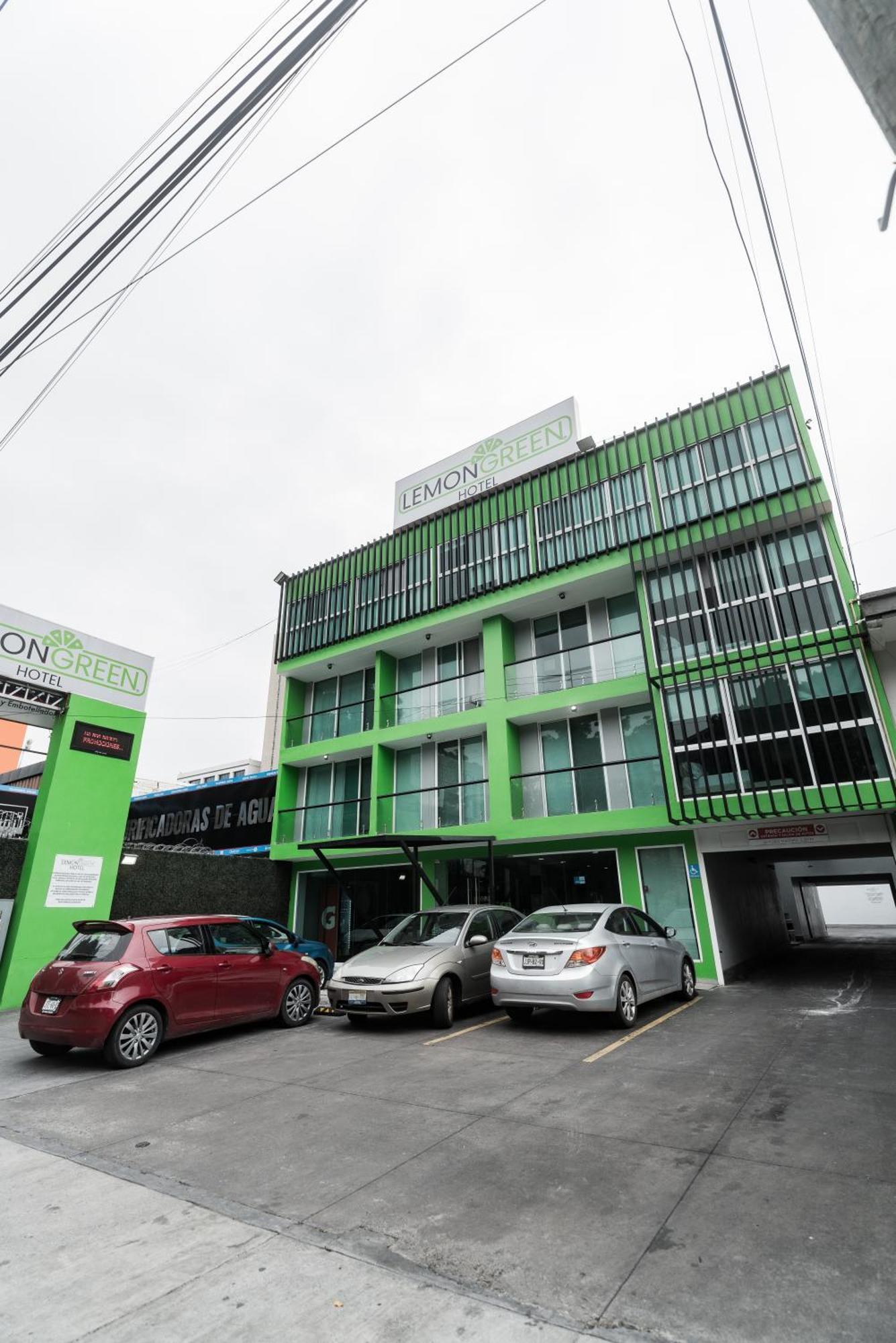 Hotel Lemon Green -Zona Expo Frente Al Centro De Convenciones กัวดาลาฮารา ภายนอก รูปภาพ