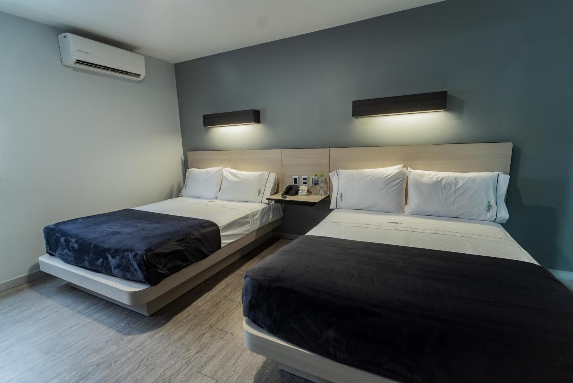 Hotel Lemon Green -Zona Expo Frente Al Centro De Convenciones กัวดาลาฮารา ภายนอก รูปภาพ