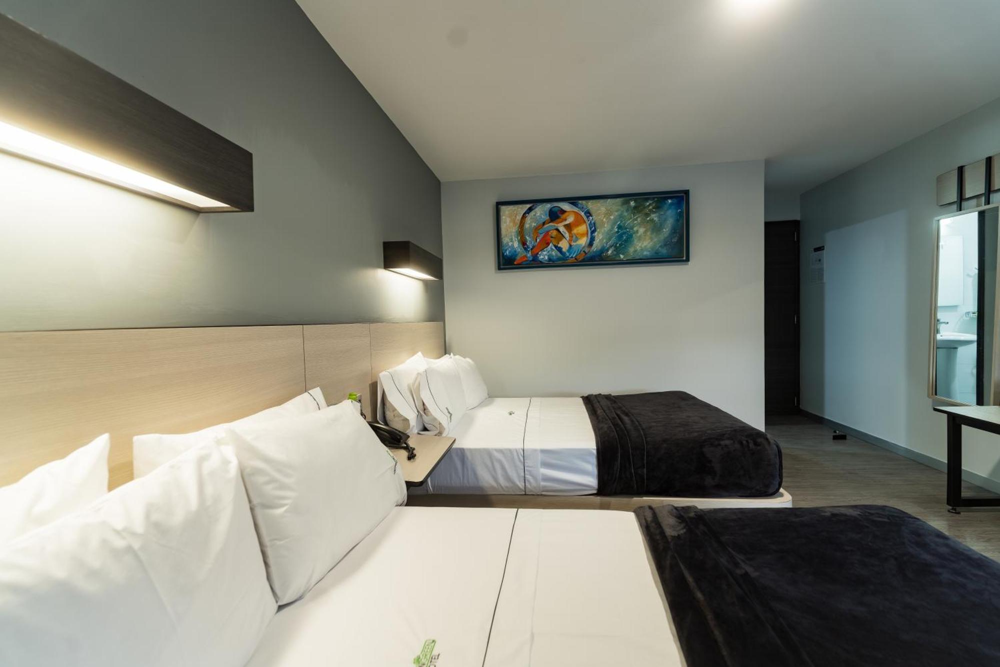 Hotel Lemon Green -Zona Expo Frente Al Centro De Convenciones กัวดาลาฮารา ภายนอก รูปภาพ