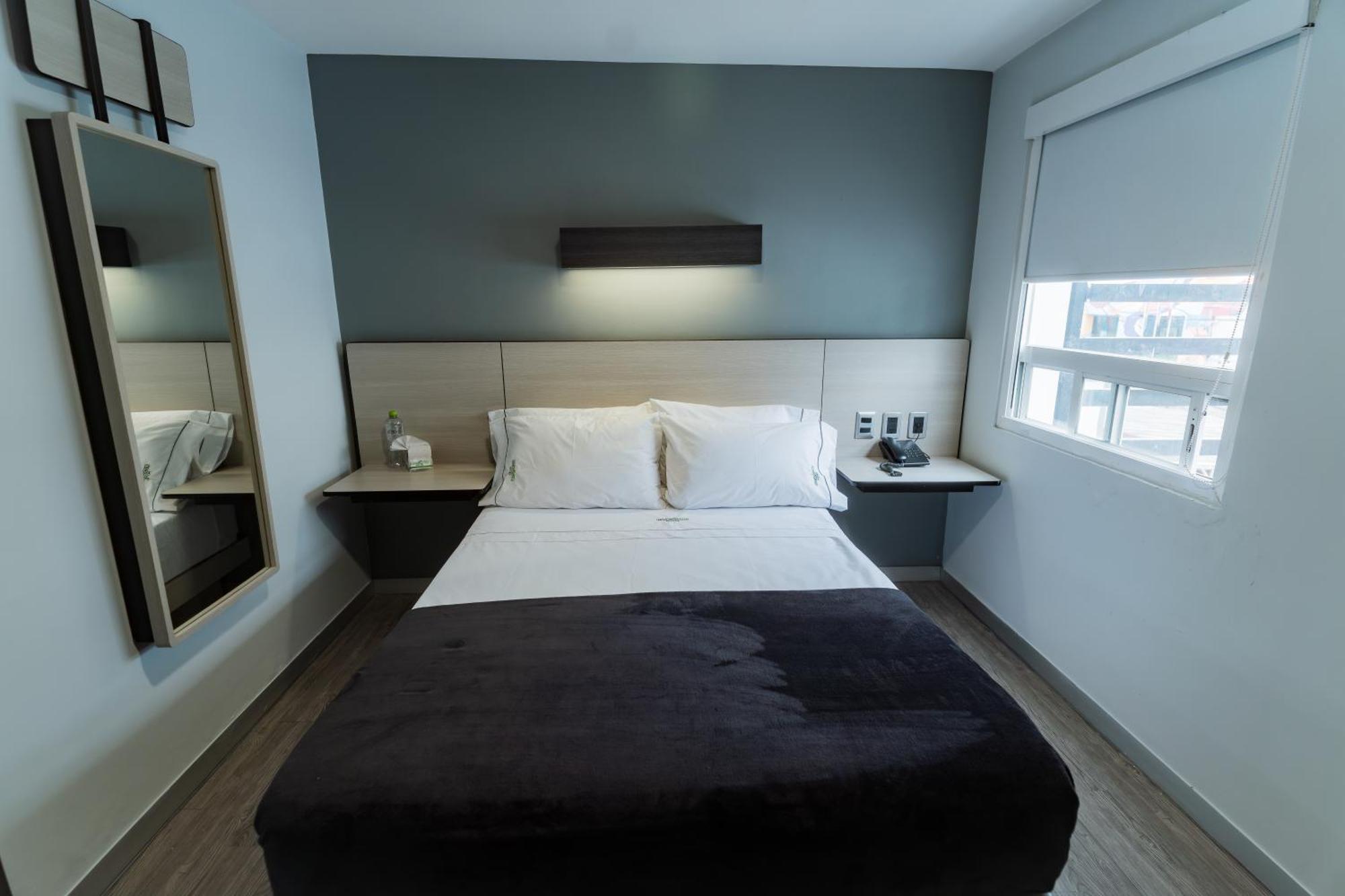 Hotel Lemon Green -Zona Expo Frente Al Centro De Convenciones กัวดาลาฮารา ภายนอก รูปภาพ