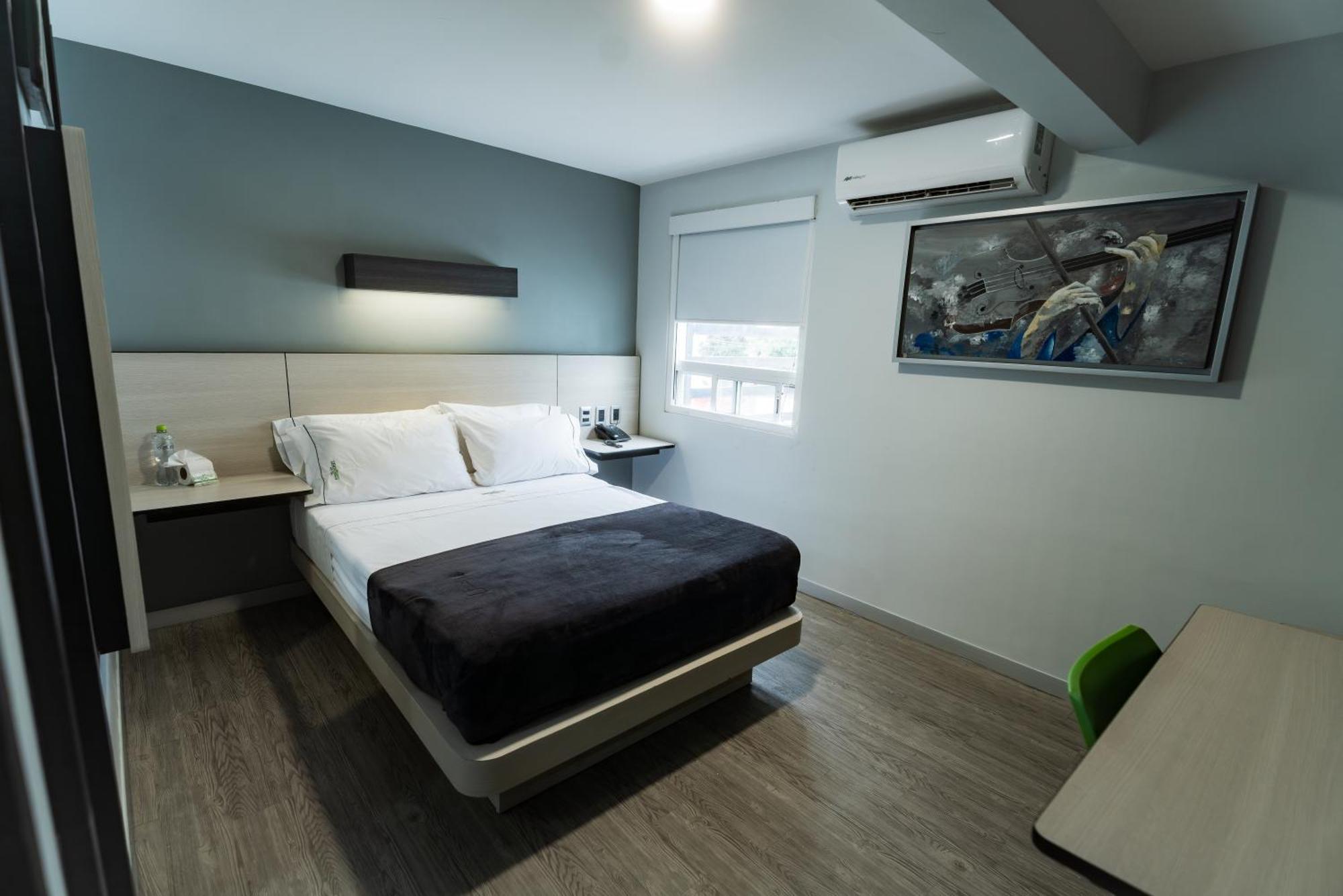 Hotel Lemon Green -Zona Expo Frente Al Centro De Convenciones กัวดาลาฮารา ภายนอก รูปภาพ