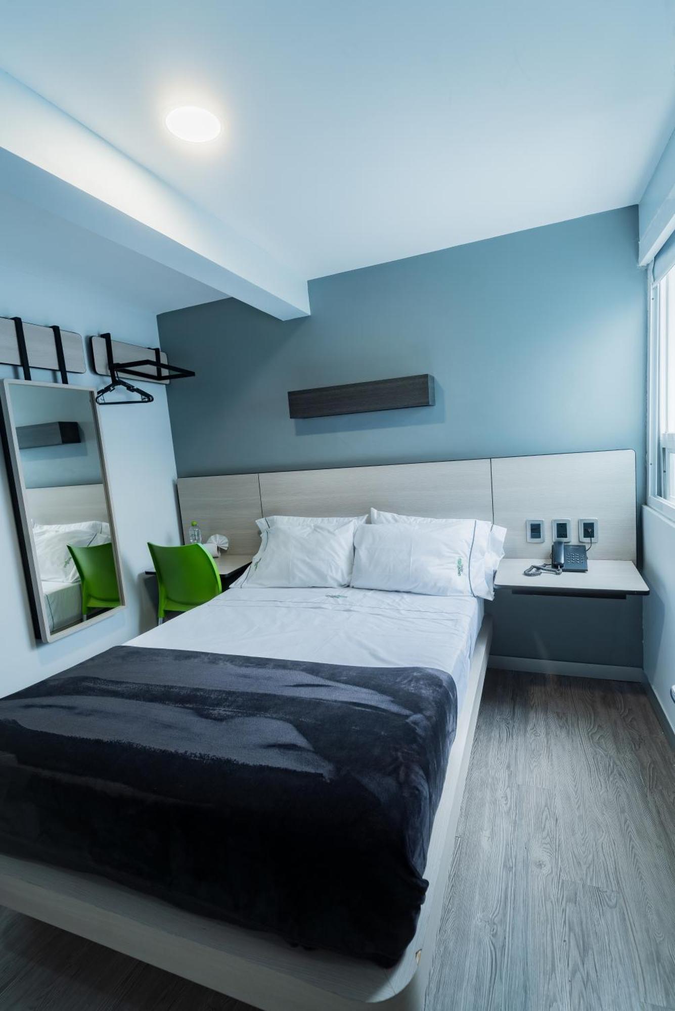 Hotel Lemon Green -Zona Expo Frente Al Centro De Convenciones กัวดาลาฮารา ภายนอก รูปภาพ