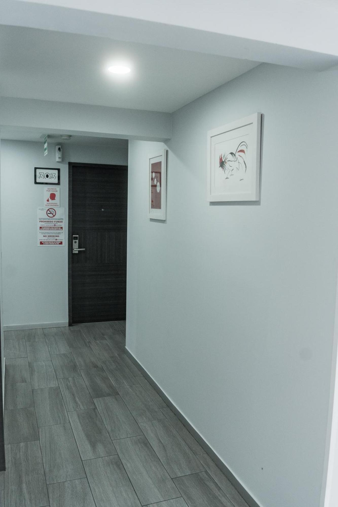 Hotel Lemon Green -Zona Expo Frente Al Centro De Convenciones กัวดาลาฮารา ภายนอก รูปภาพ